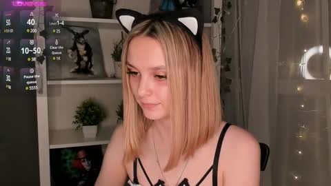 Elizabeth online show from 02/09/25, 10:00
