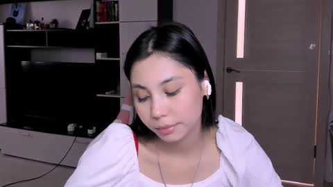 Snapshot of ms_emily_ chatting on 03/11/26, 11:05 ms_emily_ online show from 03/11/26, 11:05
