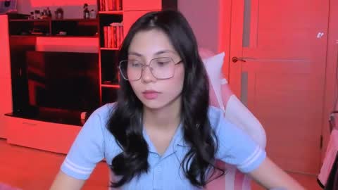 Snapshot of ms_emily_ chatting on 03/31/26, 12:38 ms_emily_ online show from 03/31/26, 12:38