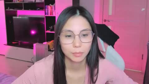 Snapshot of ms_emily_ chatting on 04/11/26, 09:46 ms_emily_ online show from 04/11/26, 09:46