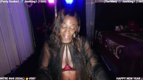 Snapshot of ms_hotnready1 chatting on 01/02/25, 02:43 DaPussyFairy online show from 01/02/25, 02:43