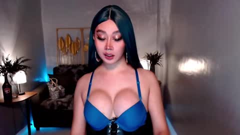 Evon online show from 03/07/25, 05:38