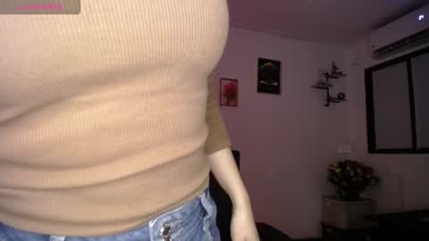 MISS LISSA online show from 09/15/25, 12:21