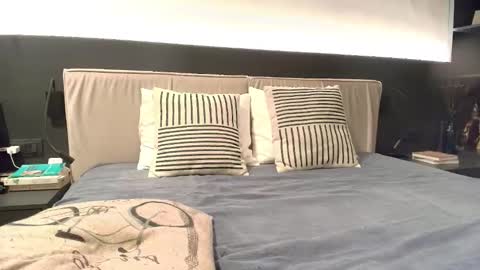 Melanie online show from 10/08/25, 07:50