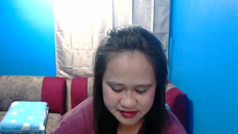Snapshot of ms_nathalie chatting on 02/15/25, 11:58 Nathalie online show from 02/15/25, 11:58