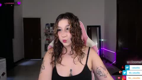 Manuela3 online show from 06/07/26, 06:33