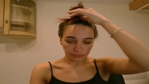 ms_sophiee online show from 03/08/25, 07:20