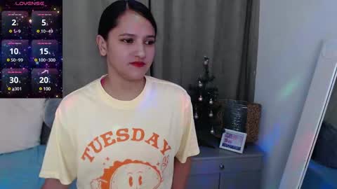 Valentina  online show from 12/27/24, 11:53