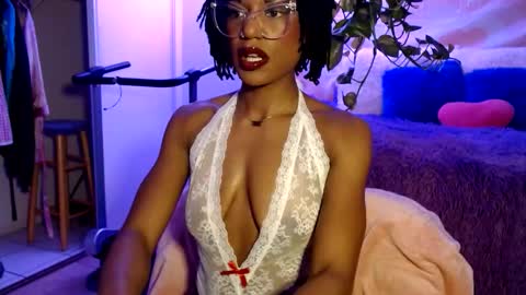 CocoSage online show from 11/20/25, 08:14
