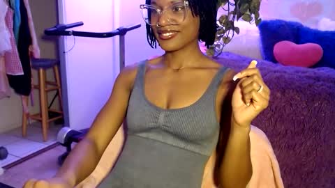 CocoSage online show from 12/17/25, 11:11