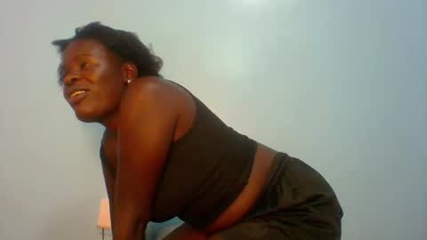 Snapshot of mseseseko0 chatting on 05/18/26, 05:30 mseseseko0 online show from 05/18/26, 05:30