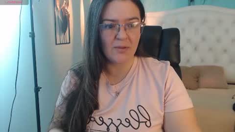 Jossie online show from 06/12/26, 04:00