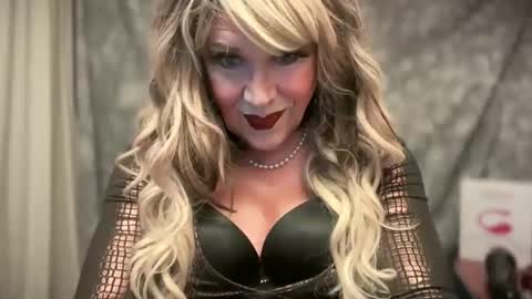 mskarentoy online show from 10/17/25, 11:18