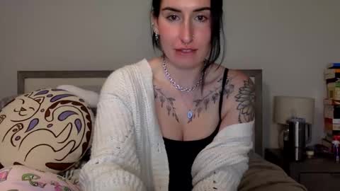 Snapshot of msrubyhayes chatting on 04/06/26, 02:31 Ruby online show from 04/06/26, 02:31