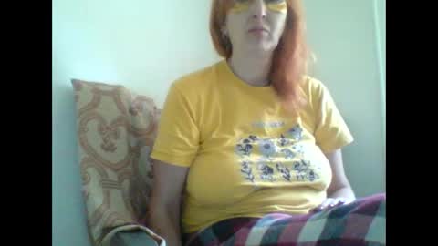 Mss Angela online show from 10/28/25, 07:34