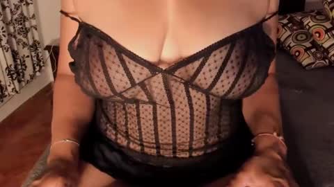 mss_elli online show from 01/23/25, 11:04