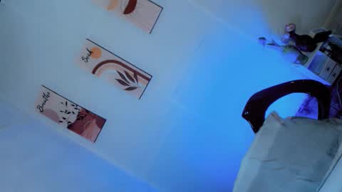 Snapshot of mss_pinky chatting on 12/20/25, 12:34 Pinky Wilson online show from 12/20/25, 12:34