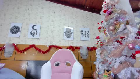 Manuela  online show from 12/20/24, 03:14
