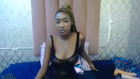 mssmileyxx online show from 09/12/25, 06:19