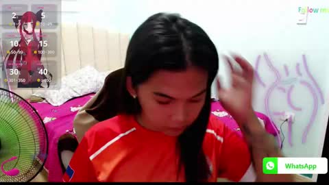 Snapshot of mstefany chatting on 12/05/25, 11:52 tefany online show from 12/05/25, 11:52