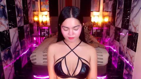Sugar Baby Gabriella online show from 11/30/25, 12:20