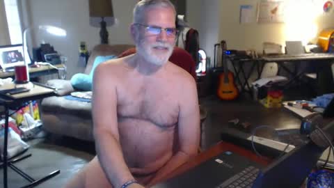 mt2much online show from 02/06/25, 11:04