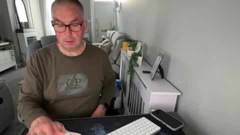 mtb1697 online show from 10/04/25, 03:10