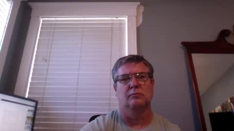 Snapshot of mtbrdr73 chatting on 09/29/25, 07:30 mtbrdr73 online show from 09/29/25, 07:30