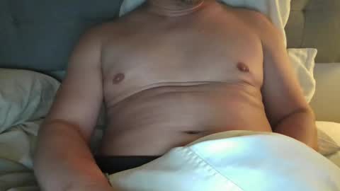 Snapshot of mtman5 chatting on 01/18/25, 02:58 mtman5 online show from 01/18/25, 02:58