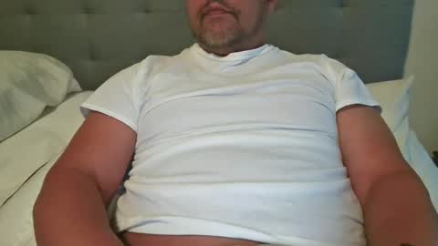 Snapshot of mtman5 chatting on 09/23/25, 09:40 mtman5 online show from 09/23/25, 09:40