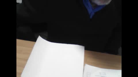 Snapshot of mtwpaul chatting on 02/27/25, 01:17 mtwpaul online show from 02/27/25, 01:17