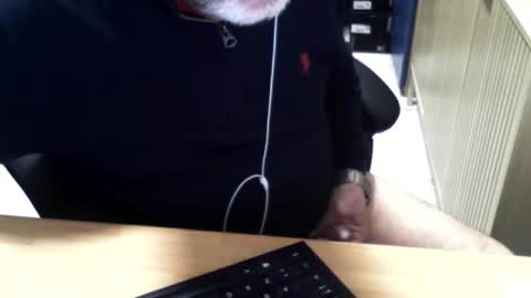 Snapshot of mtwpaul chatting on 03/09/26, 05:17 mtwpaul online show from 03/09/26, 05:17