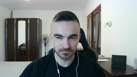 Victor online show from 12/14/25, 09:03