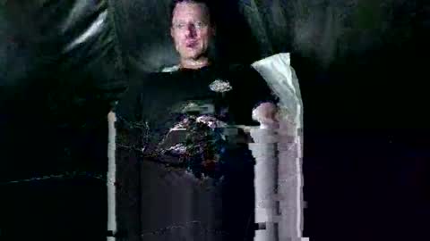 Snapshot of mudjimba chatting on 10/13/25, 06:52 mudjimba online show from 10/13/25, 06:52