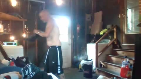 Muffdiver online show from 07/05/26, 02:46