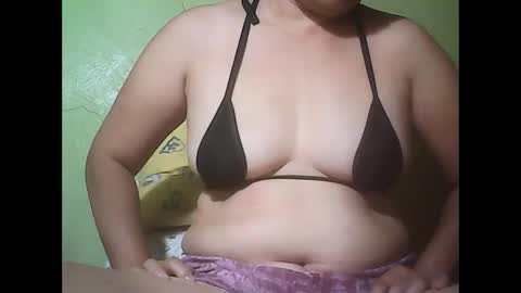 muffy_bunny online show from 03/04/25, 09:29