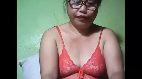 muffy_bunny online show from 11/25/25, 07:14