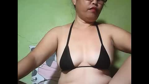 muffy_bunny online show from 05/08/26, 08:25