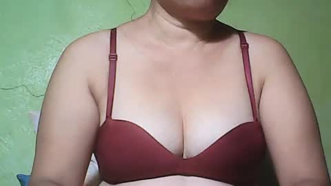 muffy_bunny online show from 07/19/26, 08:01