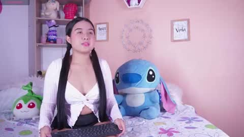 Snapshot of mulan_22_ chatting on 06/04/26, 12:33 mulan_22_ online show from 06/04/26, 12:33