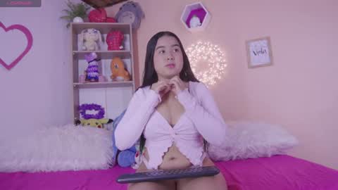 Snapshot of mulan_22_ chatting on 06/10/26, 01:21 mulan_22_ online show from 06/10/26, 01:21