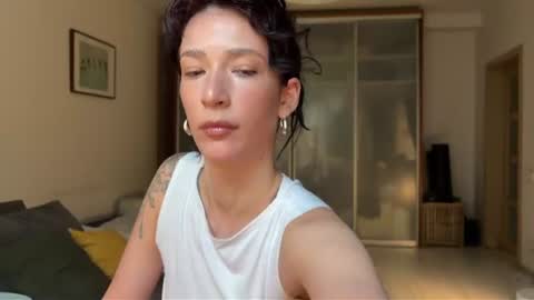 Mulaniha online show from 06/16/26, 05:10