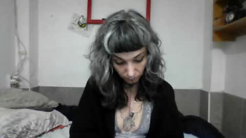 mulderandvalkyrie online show from 10/23/25, 07:12