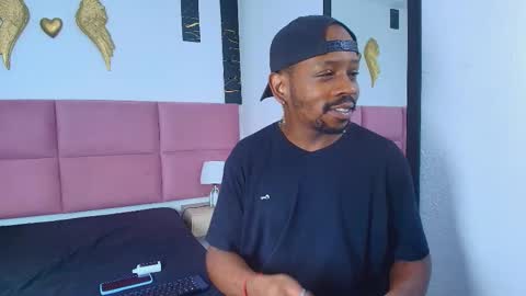 Muller Asher online show from 10/30/25, 09:04