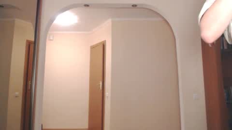 Snapshot of multiply1 chatting on 12/02/24, 12:09 Erik online show from 12/02/24, 12:09