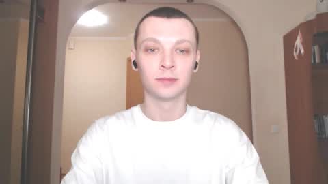 Snapshot of multiply1 chatting on 12/06/24, 12:02 Erik online show from 12/06/24, 12:02