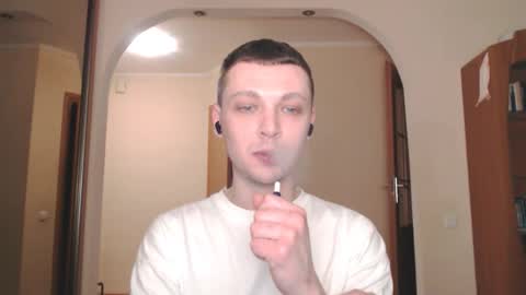 Snapshot of multiply1 chatting on 02/02/25, 12:40 Erik online show from 02/02/25, 12:40