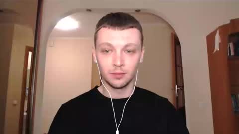 Snapshot of multiply1 chatting on 02/11/25, 01:41 Erik online show from 02/11/25, 01:41