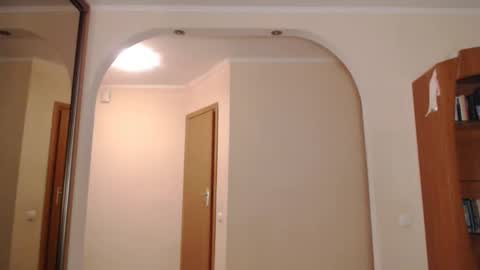 Snapshot of multiply1 chatting on 02/12/25, 02:03 Erik online show from 02/12/25, 02:03