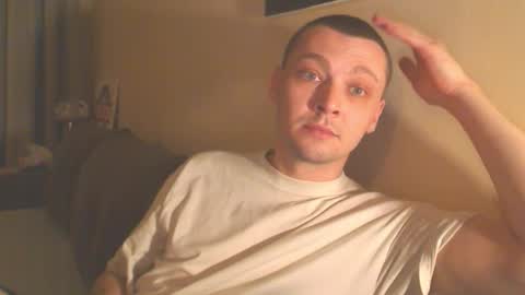 Snapshot of multiply1 chatting on 10/12/25, 10:53 Erik online show from 10/12/25, 10:53